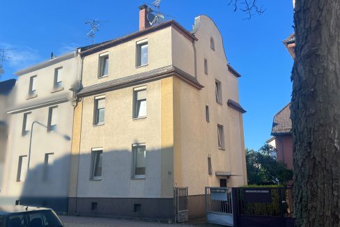 Straßenansicht