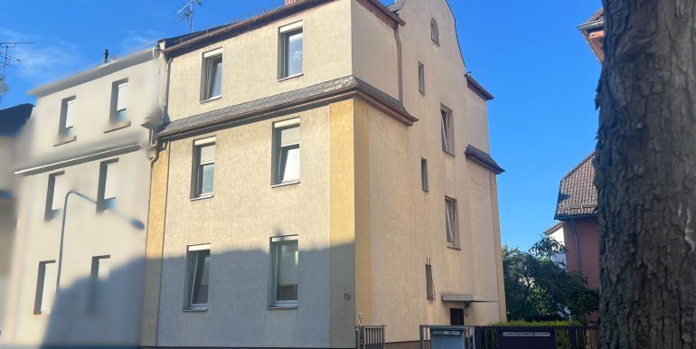Straßenansicht
